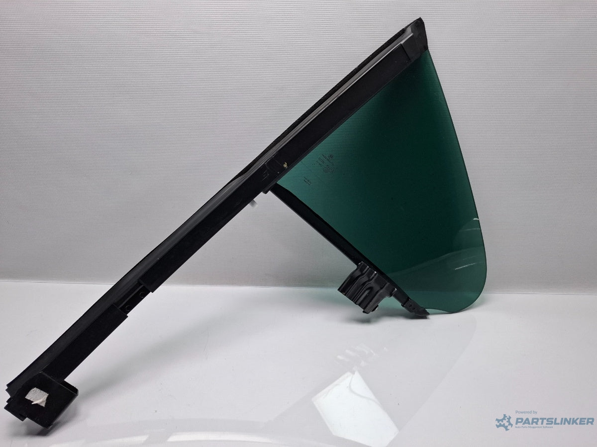 Geam fix dreapta spate VOLKSWAGEN PASSAT CC 357 2008 - 2012 TSI CCZB SAINT-GOBAIN 43R-005274 3C8845206A