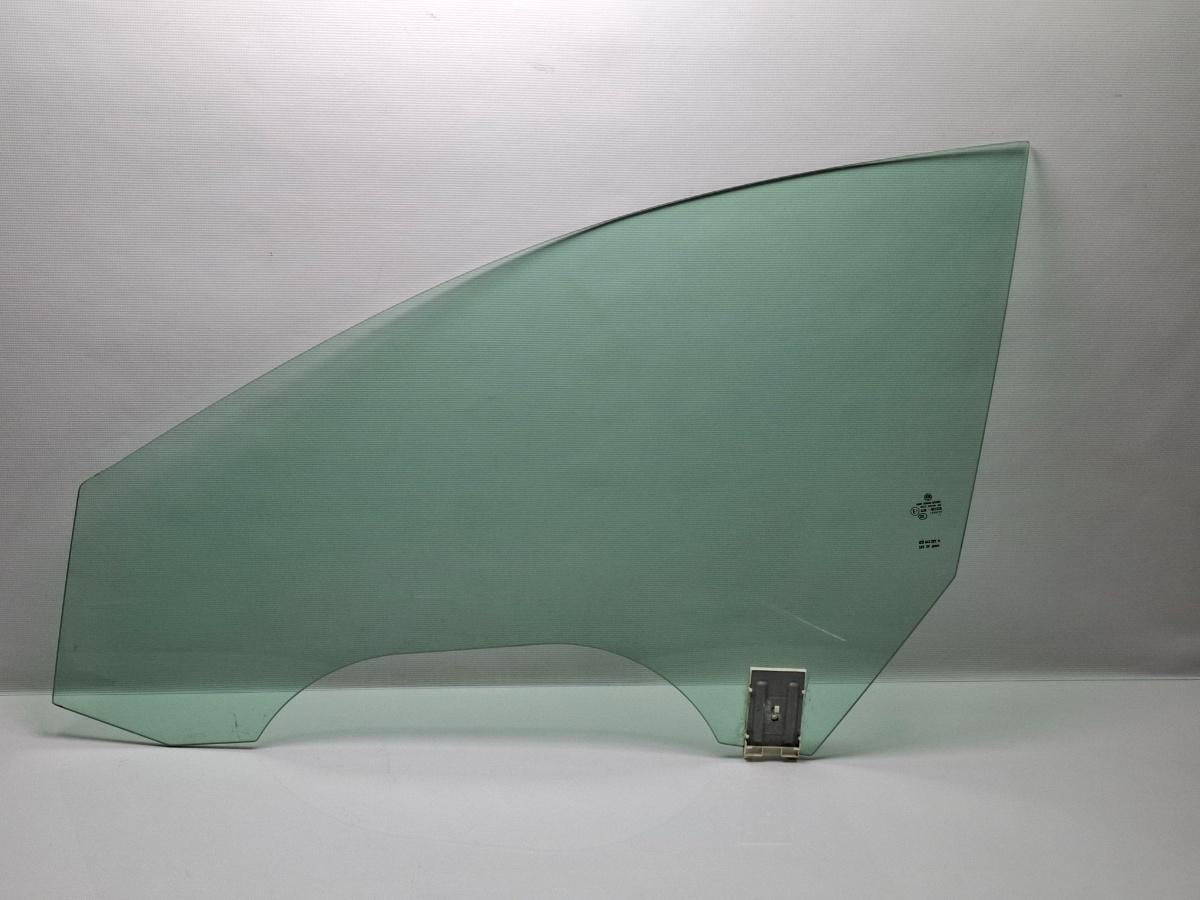 Geam stanga fata VOLKSWAGEN PASSAT CC 357 2008 - 2012 TSI CCZB SAINT-GOBAIN 43R - 001026 3C8845201A