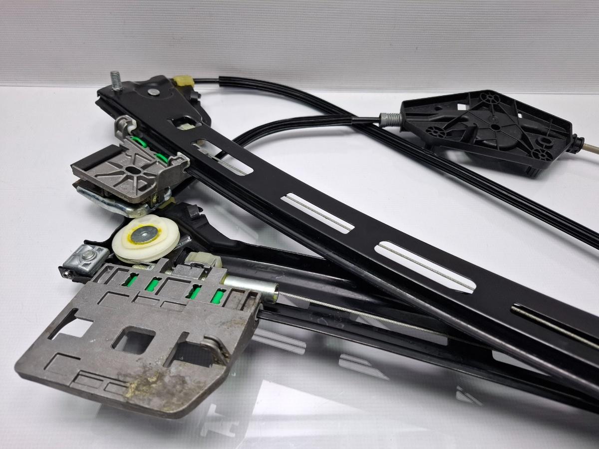 Macara Geam stanga spate VOLKSWAGEN PASSAT CC 357 2008 - 20122.0 TSI CCZB 3C8839461K