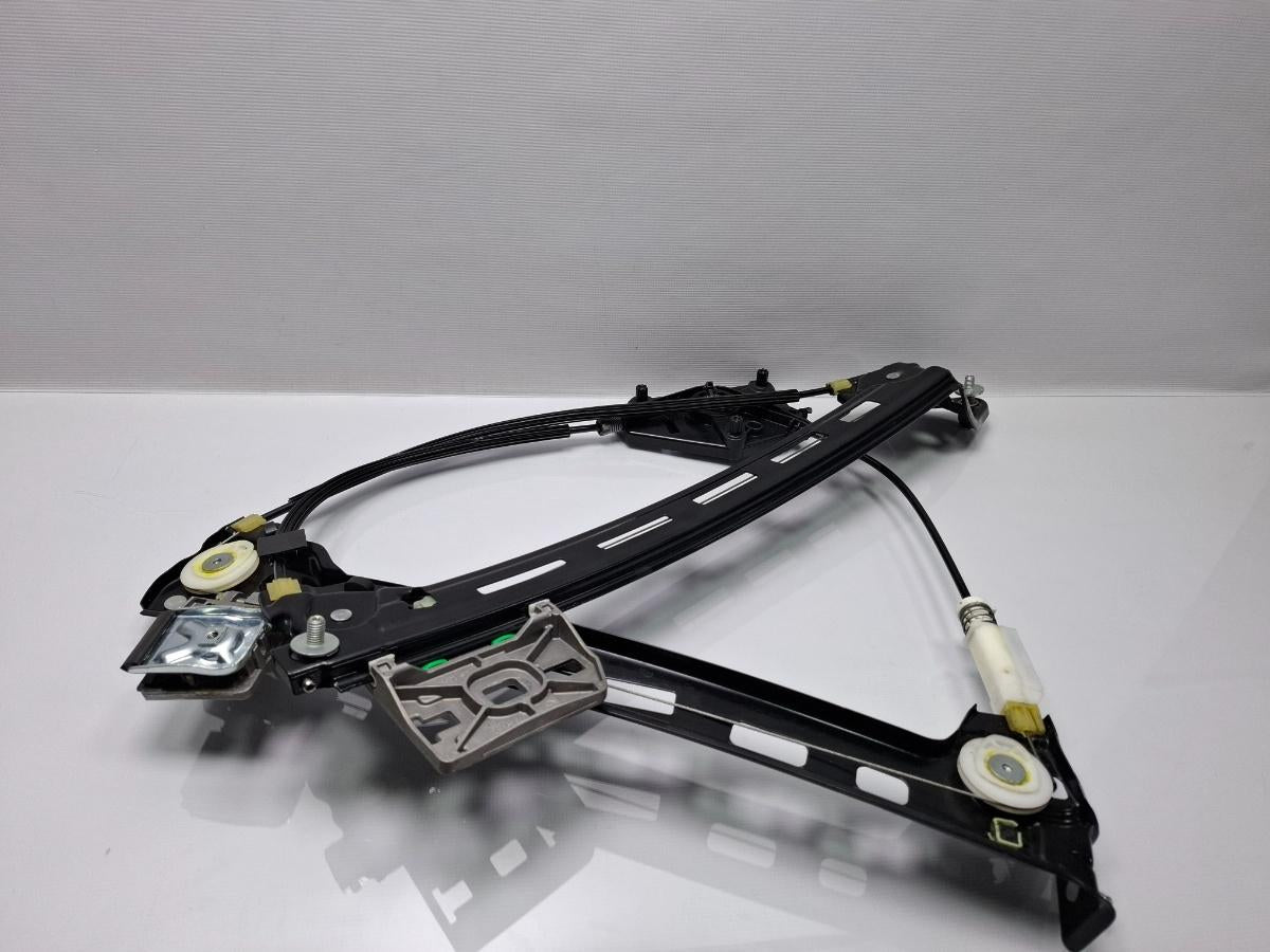 Macara Geam stanga fata VOLKSWAGEN PASSAT CC 357 2008 - 20122.0 TSI CCZB 3C8837461J