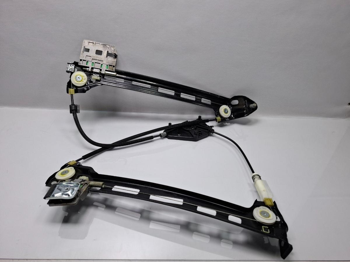 Macara Geam stanga fata VOLKSWAGEN PASSAT CC 357 2008 - 20122.0 TSI CCZB 3C8837461J