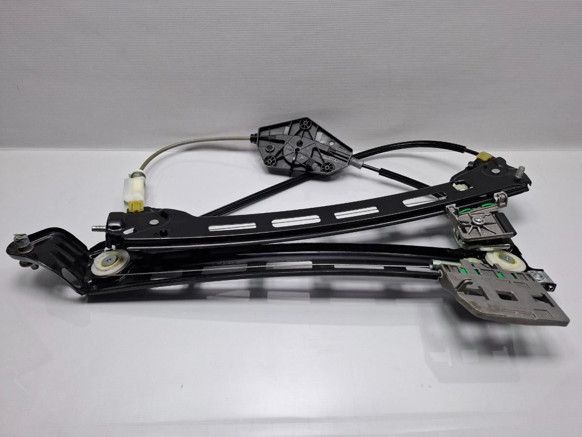 Macara Geam dreapta spate VOLKSWAGEN PASSAT CC 357 2008 - 20122.0 TSI CCZB 3C8839462K