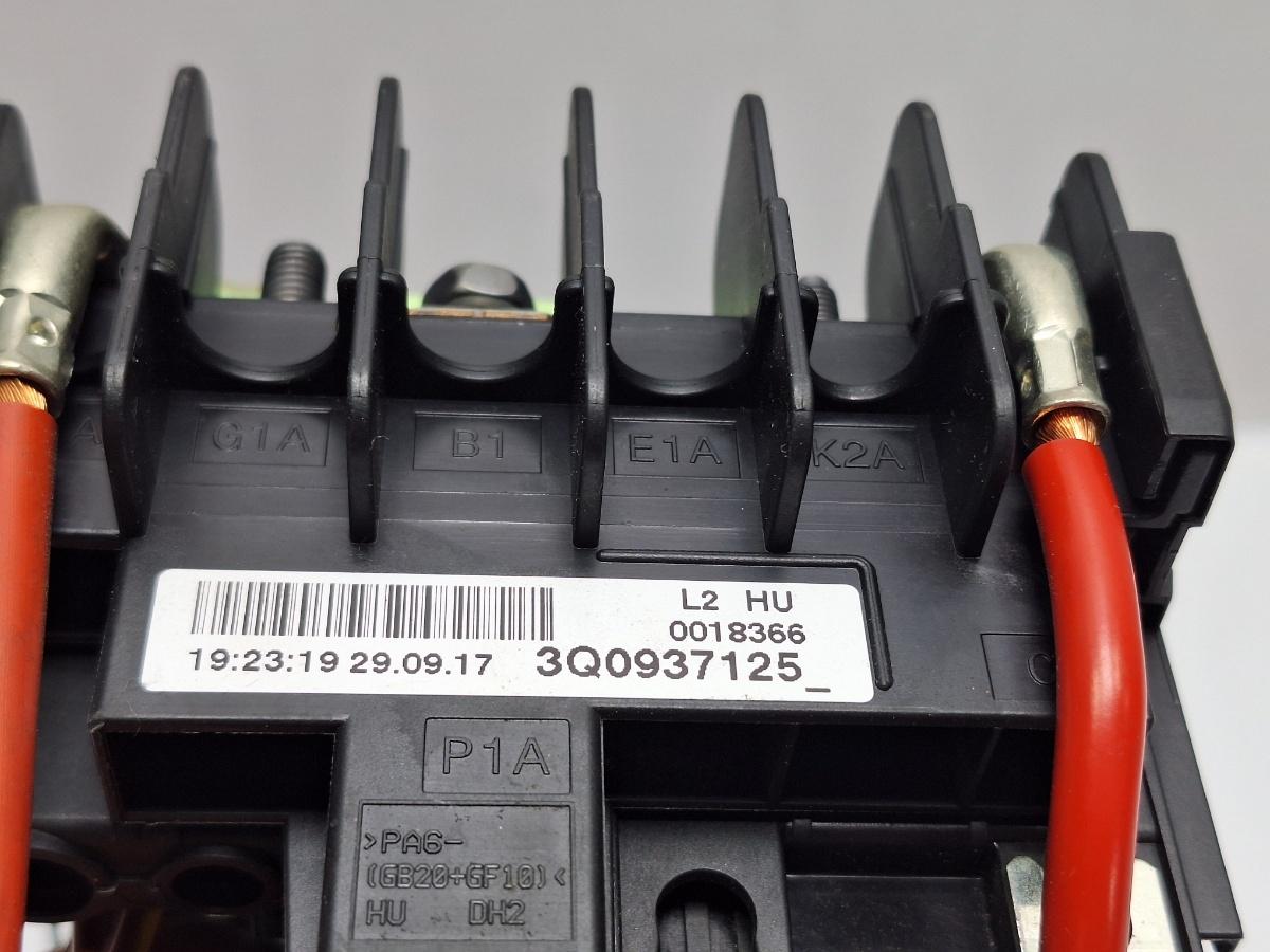 Panou sigurante motor VOLKSWAGEN PASSAT Variant 3G5 2014 - > TDI CRLB, DBGA, DFGA 3Q0937125