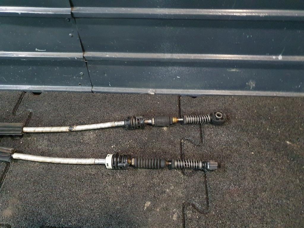 Suport timonerie schimbator de viteze FORD GALAXY WGR 1995 - 2006 7M3955410B , 7M3955409B