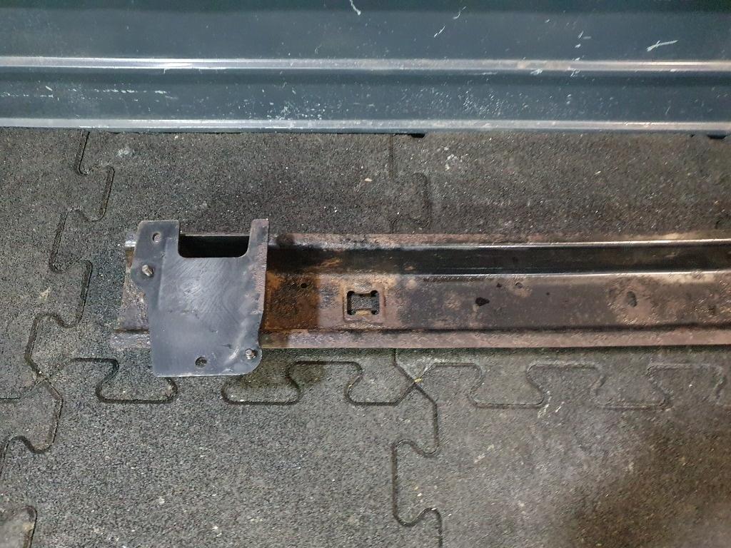 Armatura bara de protectie spate FORD GALAXY WGR 1995 - 2006 YM2117C793DA