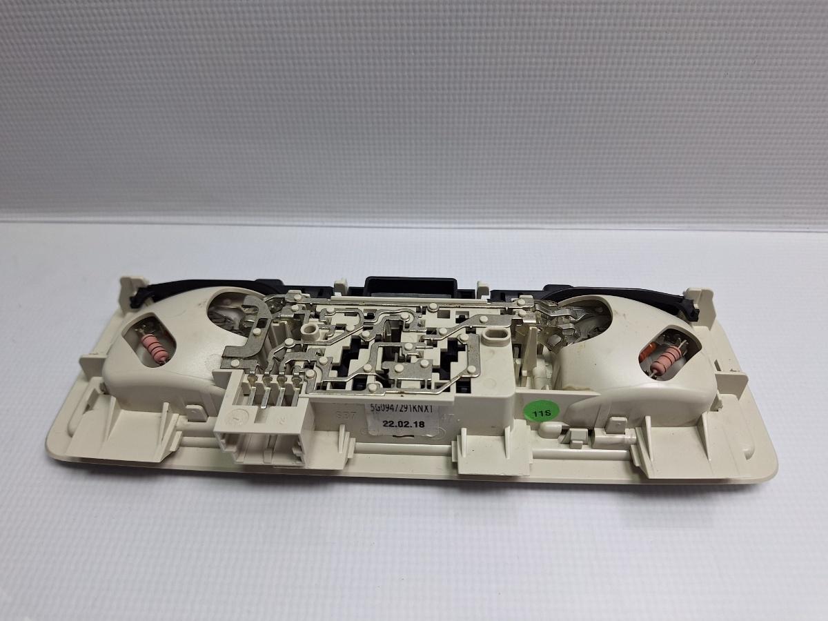 Lampa lumina pasageri VOLKSWAGEN PASSAT Variant 3G5 2014 - > TDI CRLB, DBGA, DFGA 5G0947291
