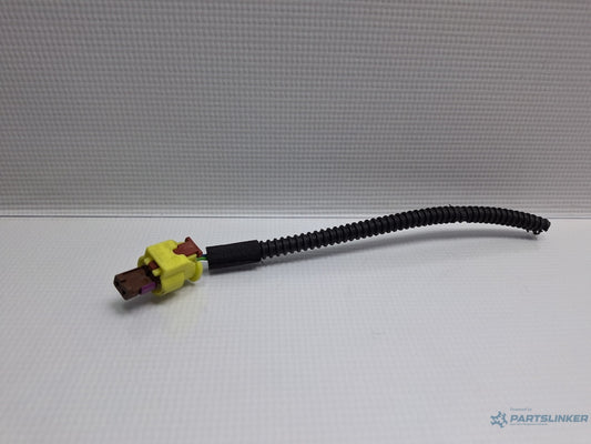 Mufa conector 2 pini VOLKSWAGEN PASSAT Variant 3G5 2014 - > TDI CRLB, DBGA, DFGA 5K0973323