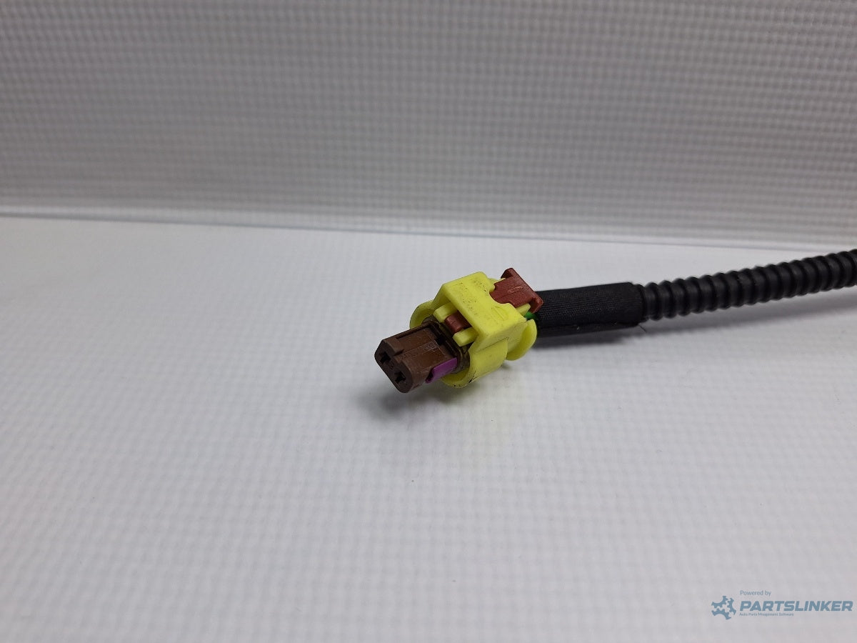 Mufa conector 2 pini VOLKSWAGEN PASSAT Variant 3G5 2014 - > TDI CRLB, DBGA, DFGA 5K0973323