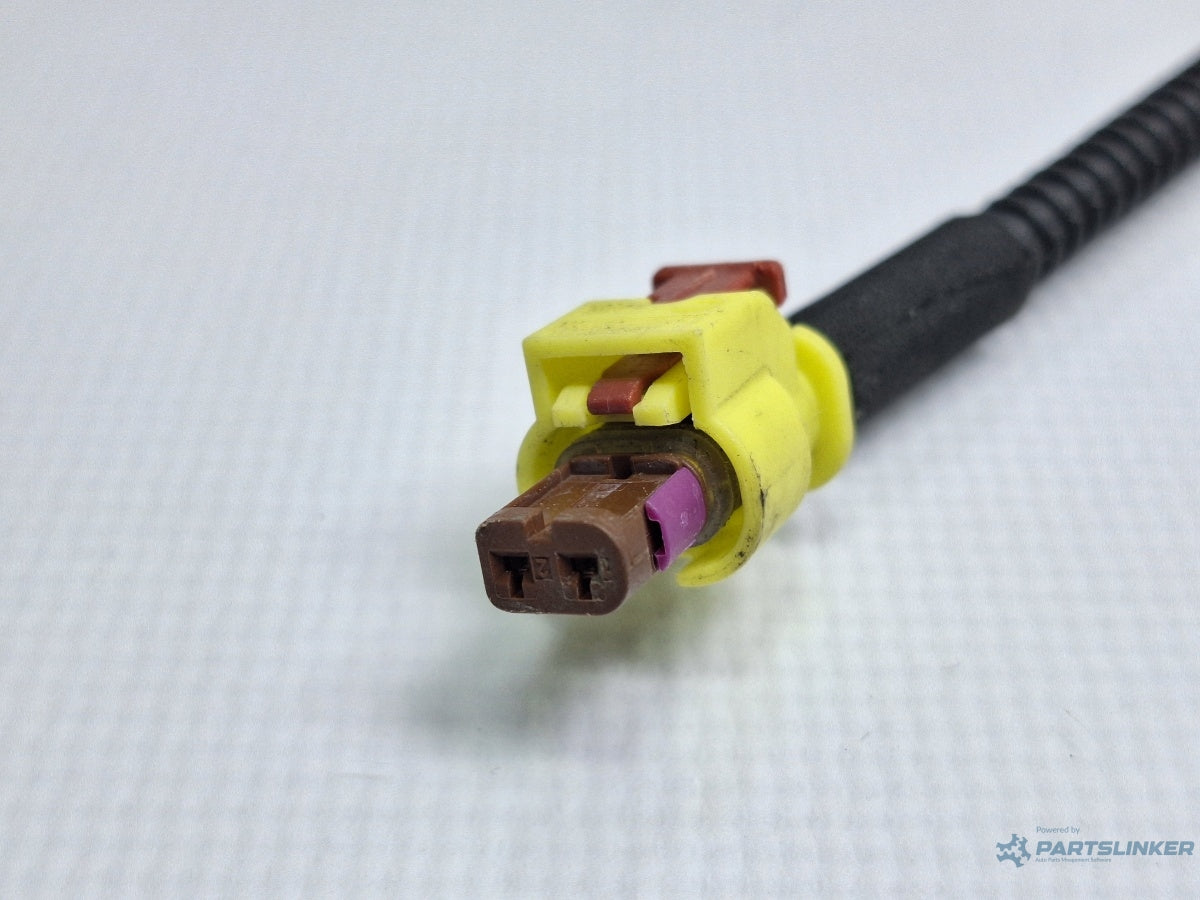 Mufa conector 2 pini VOLKSWAGEN PASSAT Variant 3G5 2014 - > TDI CRLB, DBGA, DFGA 5K0973323