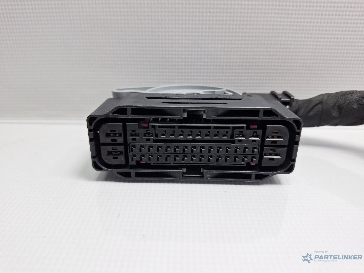 Mufa conector VOLKSWAGEN PASSAT Variant 3G5 2014 - > TDI CRLB, DBGA, DFGA 5Q0973374