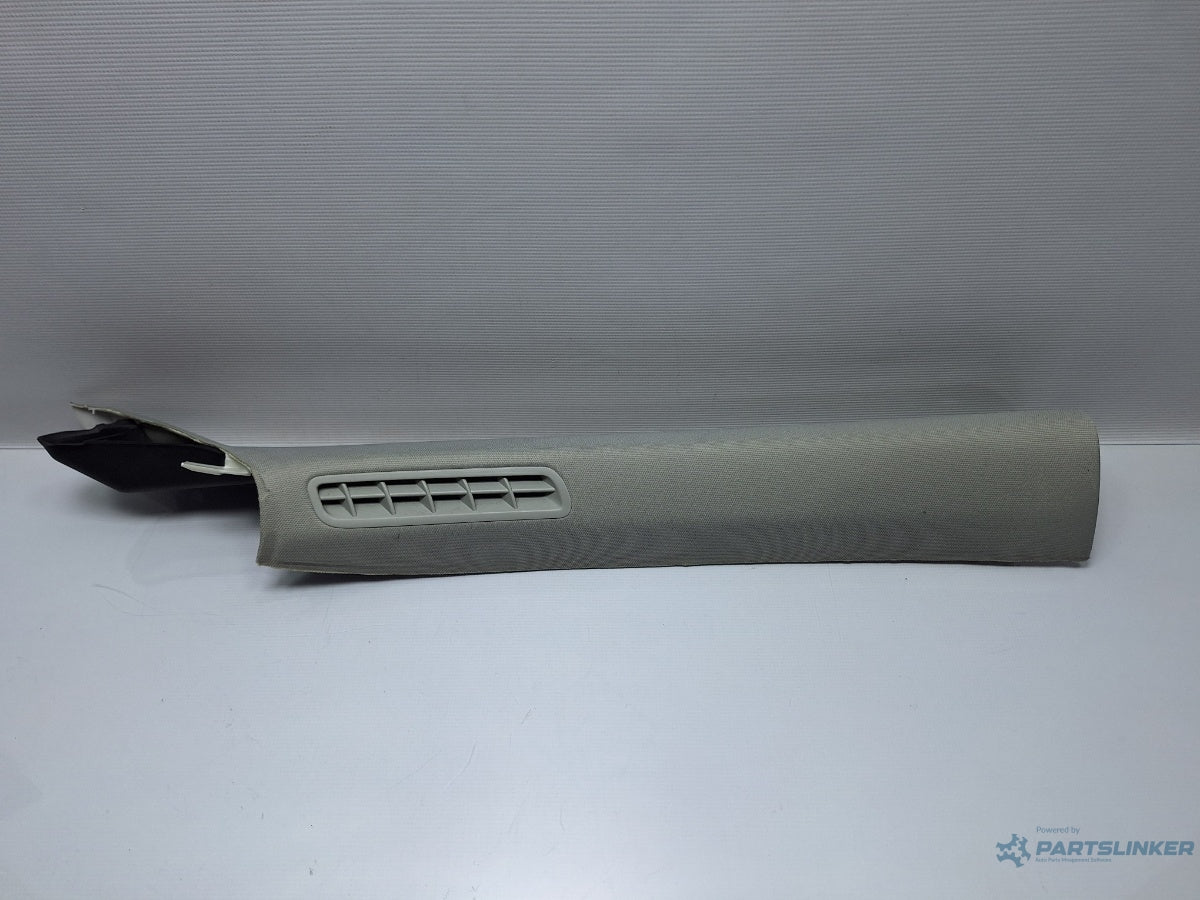 Ornament stalp parbriz dreapta VOLKSWAGEN PASSAT CC 357 2008 - 2012 TSI CCZB 3C8867234