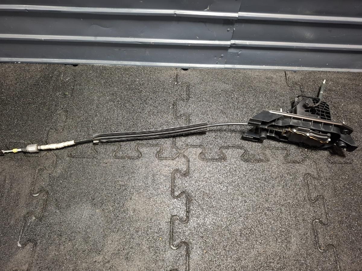 Suport timonerie schimbator de viteze VOLKSWAGEN PASSAT CC 357 2008 - 2012 TSI CCZB 3C1713025S