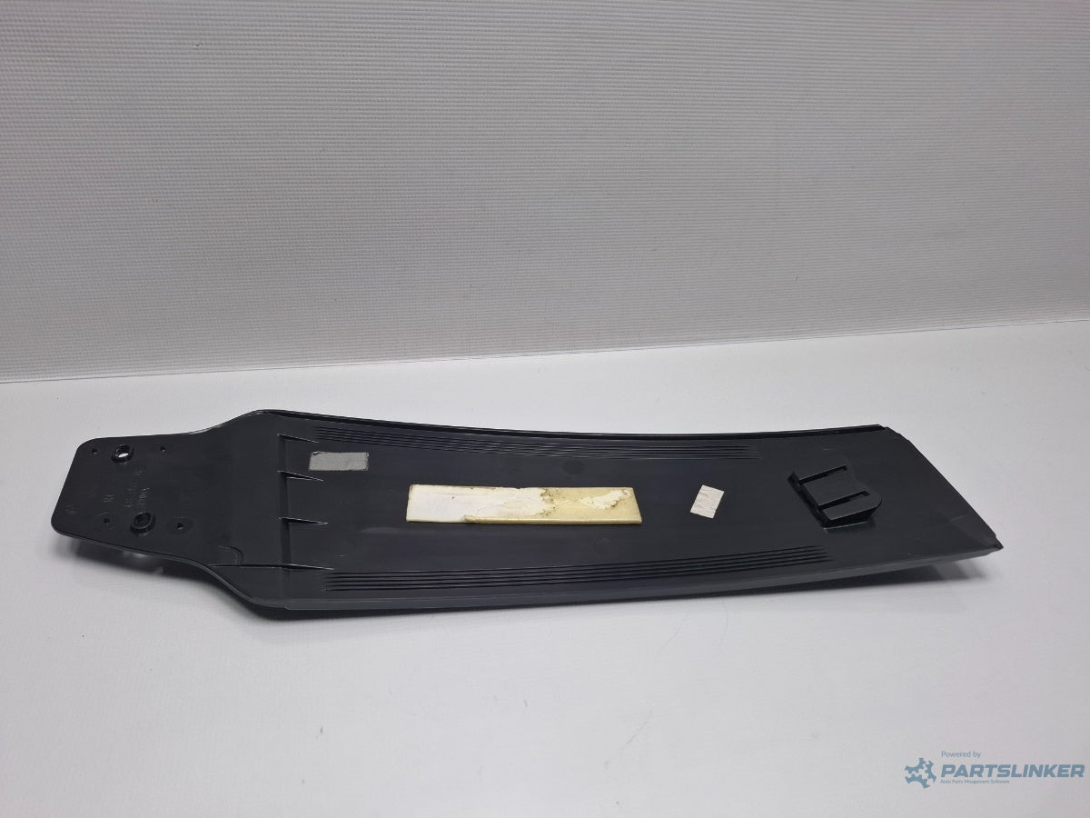 Ornament stalp dreapta fata VOLKSWAGEN PASSAT CC 357 2008 - 2012 TSI CCZB 3C8853318B