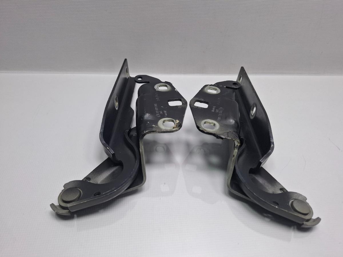 Set balamale VOLKSWAGEN PASSAT CC 357 2008 - 20122.0 TSI CCZB 3C8823301A , 3C8823302A