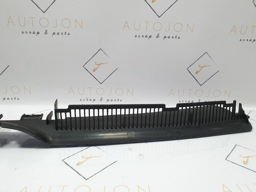Deflector aer intercooler VOLKSWAGEN PASSAT Variant 3C5 2005 - 2011 3C0121330