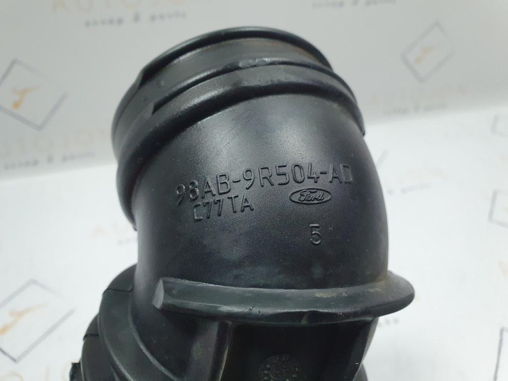 Furtun admisie aer FORD FOCUS Hatchback  DAW, DBW 1998 - 2007 98AB9R504AD