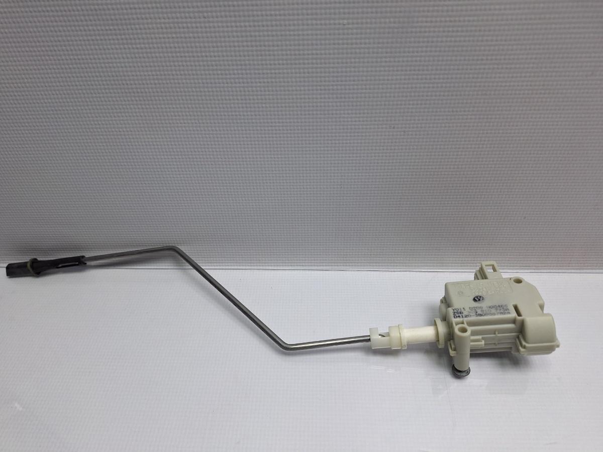 Actuator inchidere centralizata VOLKSWAGEN PASSAT CC 357 2008 - 2012 TSI CCZB 3C8810773A