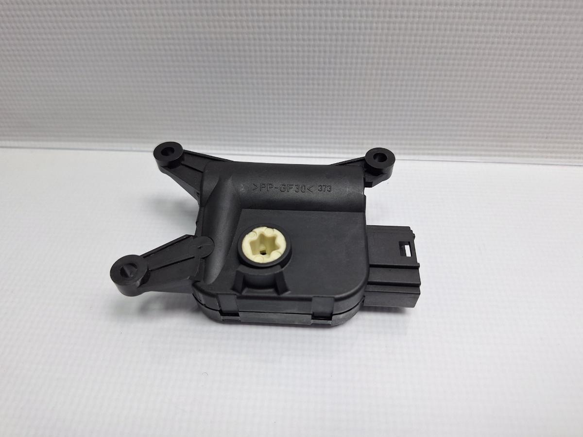 Motoras reglaj aeroterma VOLKSWAGEN PASSAT CC 357 2008 - 2012 TSI CCZB 3C0907511AM