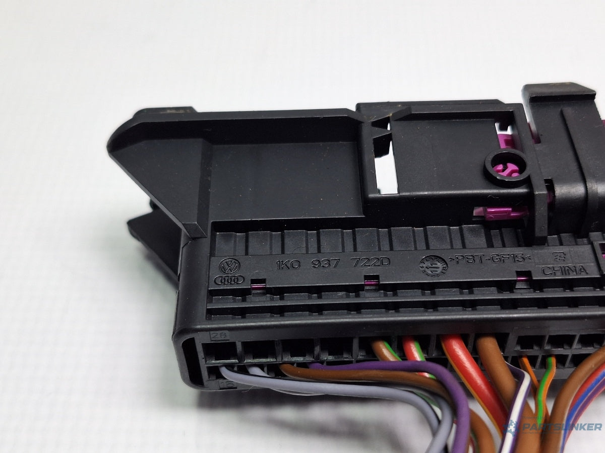 Mufa conector usa VOLKSWAGEN PASSAT CC 357 2008 - 2012 TSI CCZB 1K0937722D