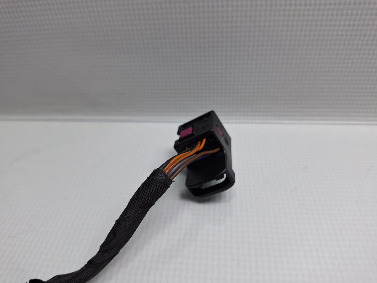 Mufa conector buton frana de mana VOLKSWAGEN PASSAT CC 357 2008 - 2012 TSI CCZB 1K0972776A