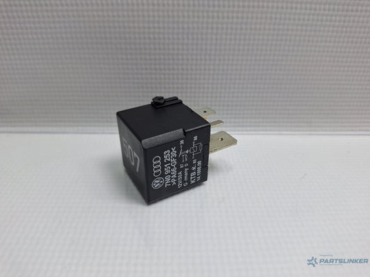 Releu 507 VOLKSWAGEN PASSAT CC 357 2008 - 2012 TSI CCZB 7N0951253