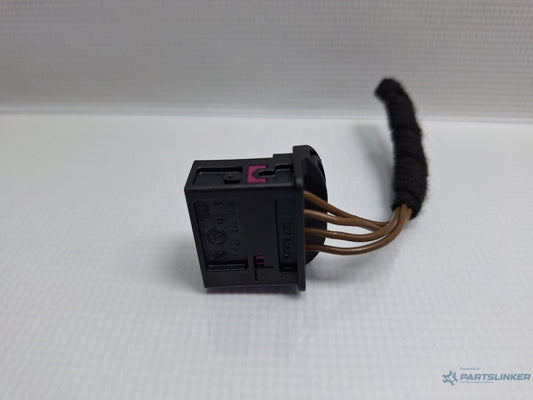 Mufa conector stop VOLKSWAGEN PASSAT CC 357 2008 - 2012 TSI CCZB 1K0972774