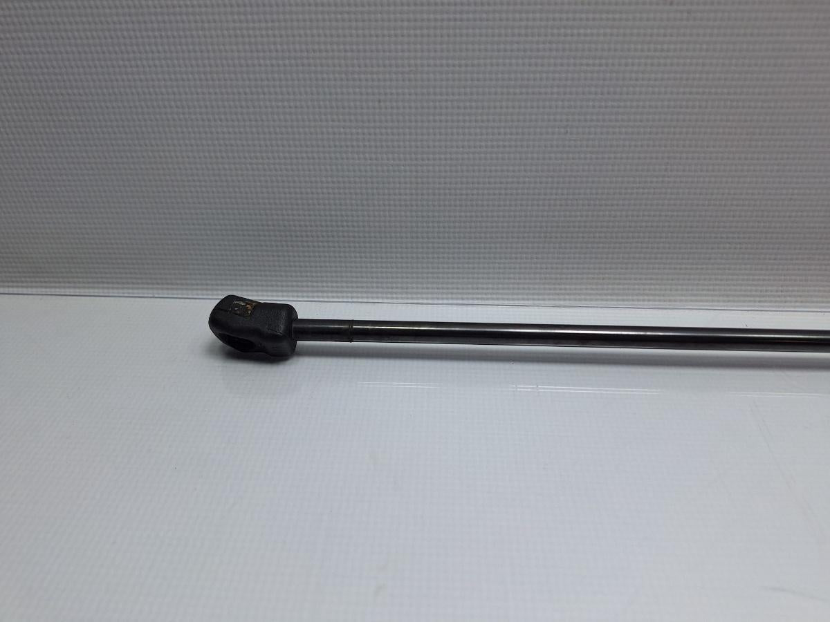 Amortizor capota VOLKSWAGEN PASSAT CC 357 2008 - 2012 TSI CCZB 3C8823359