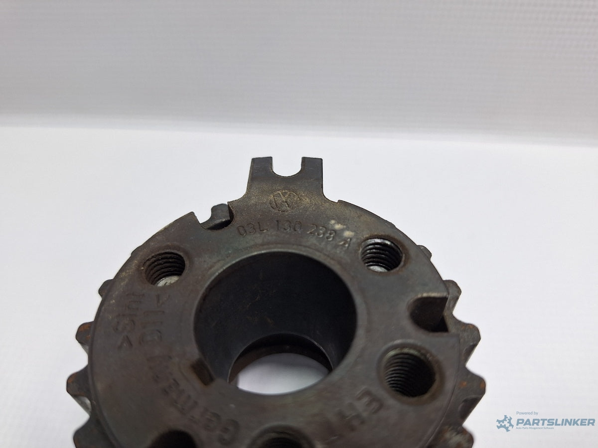 Pinion  pompa inalte AUDI A6 C6 2004 - 2011 2.0  TDI CAHA 03L130238A , 03L130111D