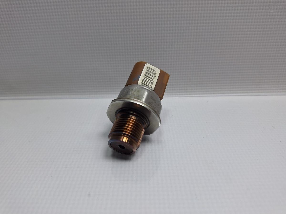 Senzor presiune rampa AUDI A6/S6 III Saloon 4F2, C6 2004 - 2011 TDI CAHA 03L906051