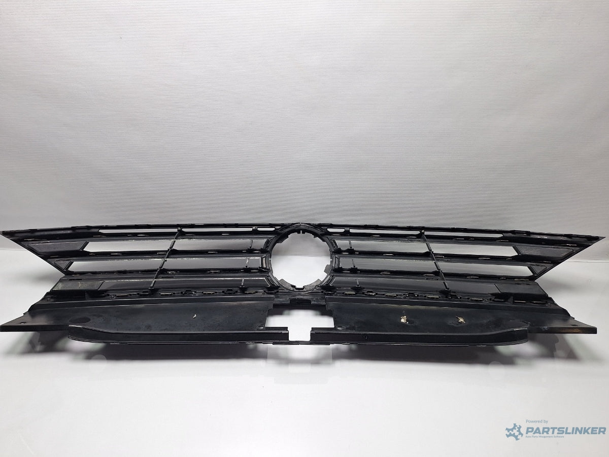 Grila VOLKSWAGEN PASSAT Variant 3G5 2014 - > TDI CRLB, DBGA, DFGA 3G0853651A