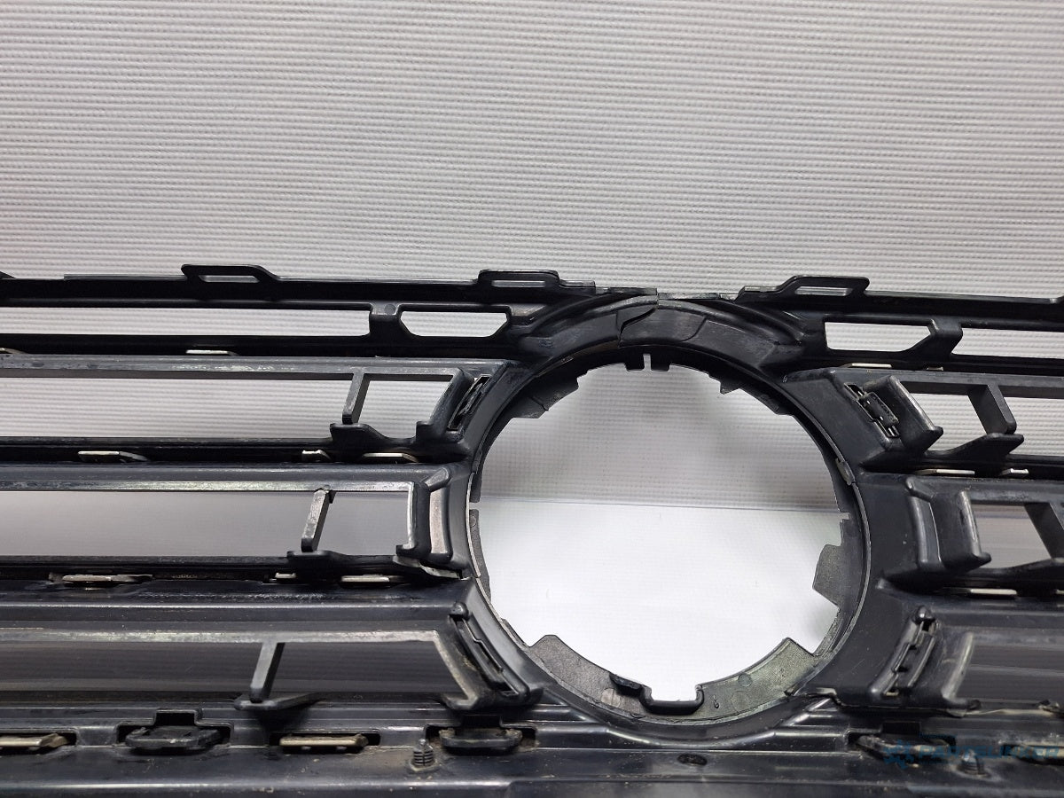 Grila VOLKSWAGEN PASSAT Variant 3G5 2014 - > TDI CRLB, DBGA, DFGA 3G0853651A