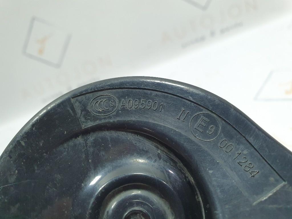 Claxon MERCEDES-BENZ C-CLASS II W203  2000 - 2007 2.2 C 220 CDI OM 611.962, OM 646.963 A4615420020
