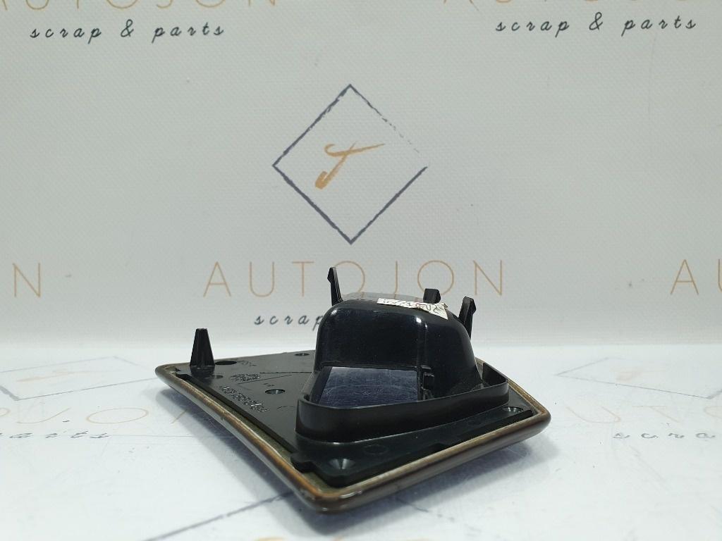 Ornament maner  stanga spate MERCEDES-BENZ M-CLASS W163 1998 - 2005 2.7 ML 270 CDI OM 612.963 A1637660164