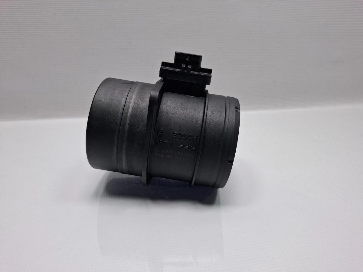 Debitmetru aer SKODA OCTAVIA Combi 5E5 2012 - > TDI CKFC, CRMB, CYKA BOSCH 0281002956 03L906461A