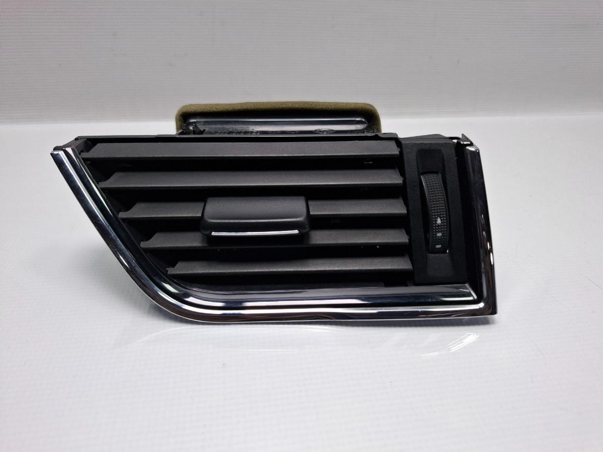 Grila ventilatie dreapta SKODA OCTAVIA Combi 5E5 2012 - > TDI CKFC, CRMB, CYKA 5E0819702A