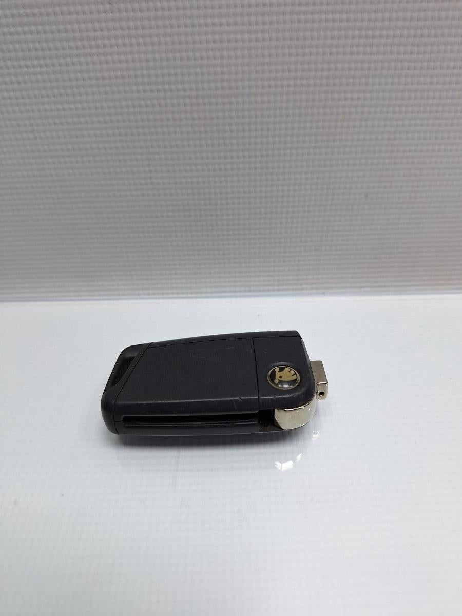Telecomanda inchidere centralizata SKODA OCTAVIA Combi 5E5 2012 - > TDI CKFC, CRMB, CYKA 5E0959752