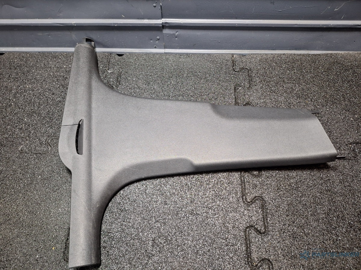 Ornament stâlp (B) (inferior) SKODA OCTAVIA Combi 5E5 2012 - > TDI CKFC, CRMB, CYKA 5E0853370