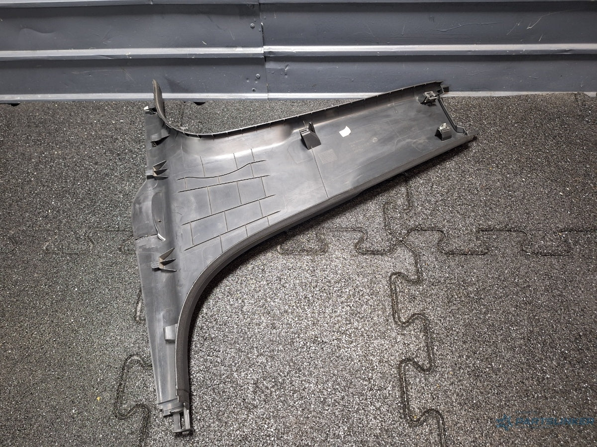 Ornament stâlp (B) (inferior) SKODA OCTAVIA Combi 5E5 2012 - > TDI CKFC, CRMB, CYKA 5E0853370