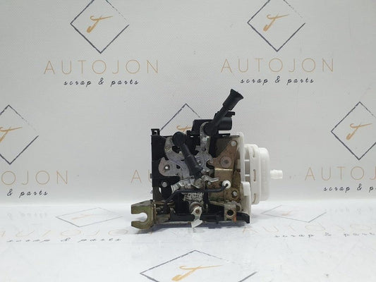 Broasca usa dreapta fata AUDI A3 8L1 1996 - 2006 8L1837016A  8L0173B