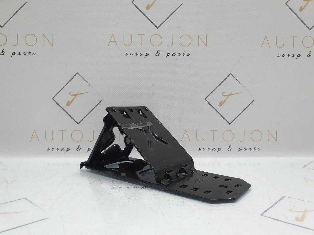 Opritor roata MERCEDES-BENZ C-CLASS II W203  2000 - 2007 A2035830075