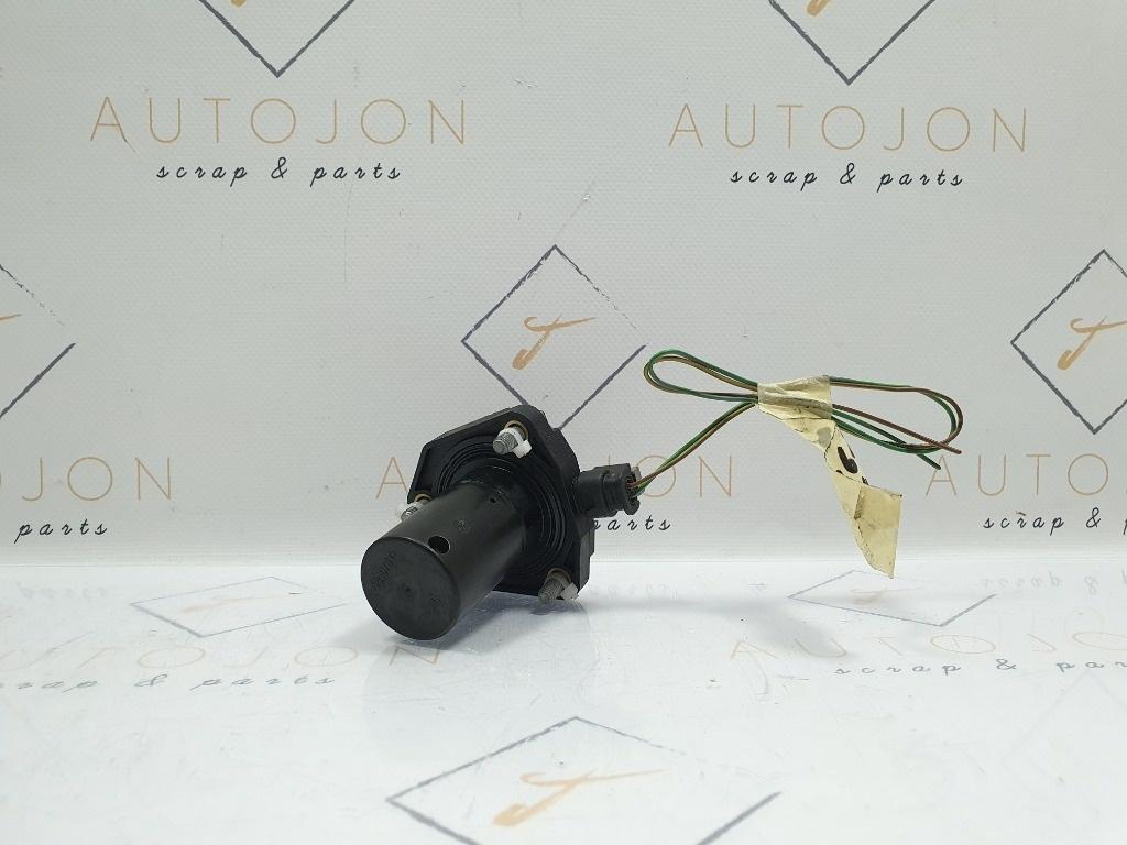 Senzor nivel baie de ulei MERCEDES-BENZ C-CLASS II W203  2000 - 2007, MERCEDES-BENZ C-CLASS T-Model III S204 2007 - 2014 A6511530032