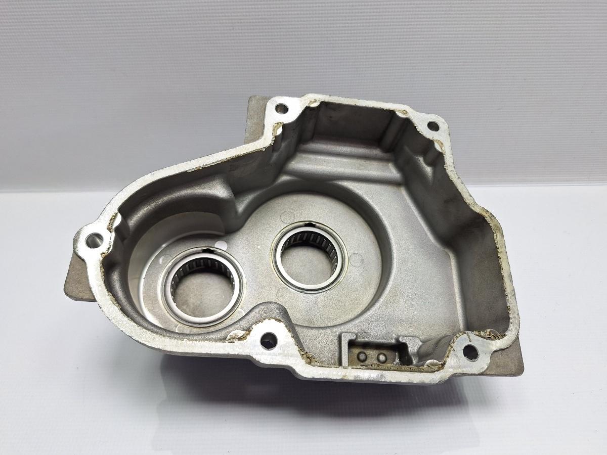 Capac cutie de viteze VOLKSWAGEN PASSAT 365 2010 - 2014 1.6 TDi BlueMotion CAYC 02S301211K