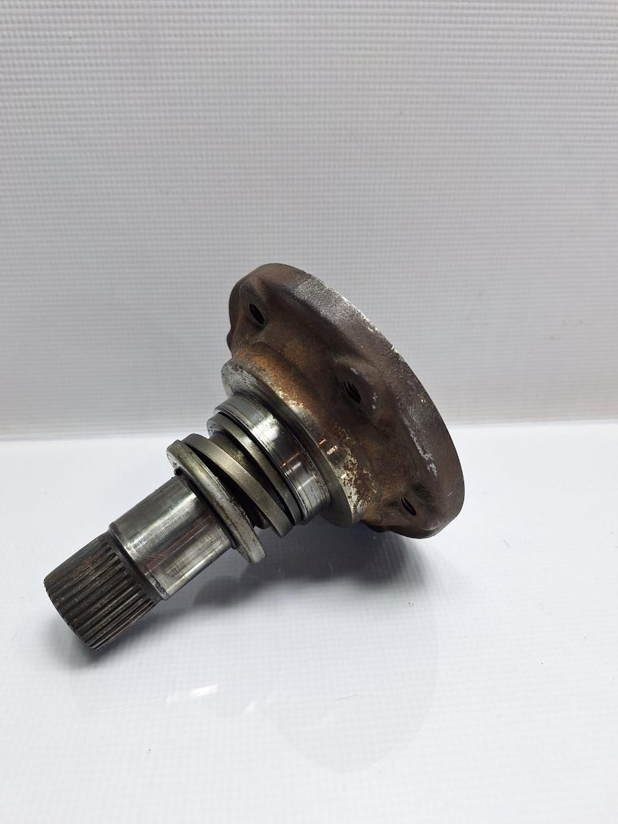 Flansa cutie VOLKSWAGEN PASSAT 365 2010 - 2014 1.6 TDi BlueMotion CAYC 02A355D , 02A409343C