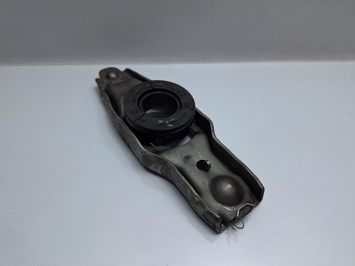 Furca ambreiaj VOLKSWAGEN PASSAT 365 2010 - 20141.6 1.6 TDi BlueMotion CAYC 02J141703C
