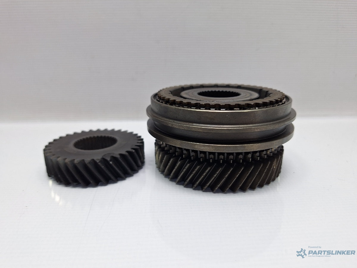 Pinioane treapta a 5 a VOLKSWAGEN PASSAT 365 2010 - 2014 1.6 TDi BlueMotion CAYC 02A311361BG