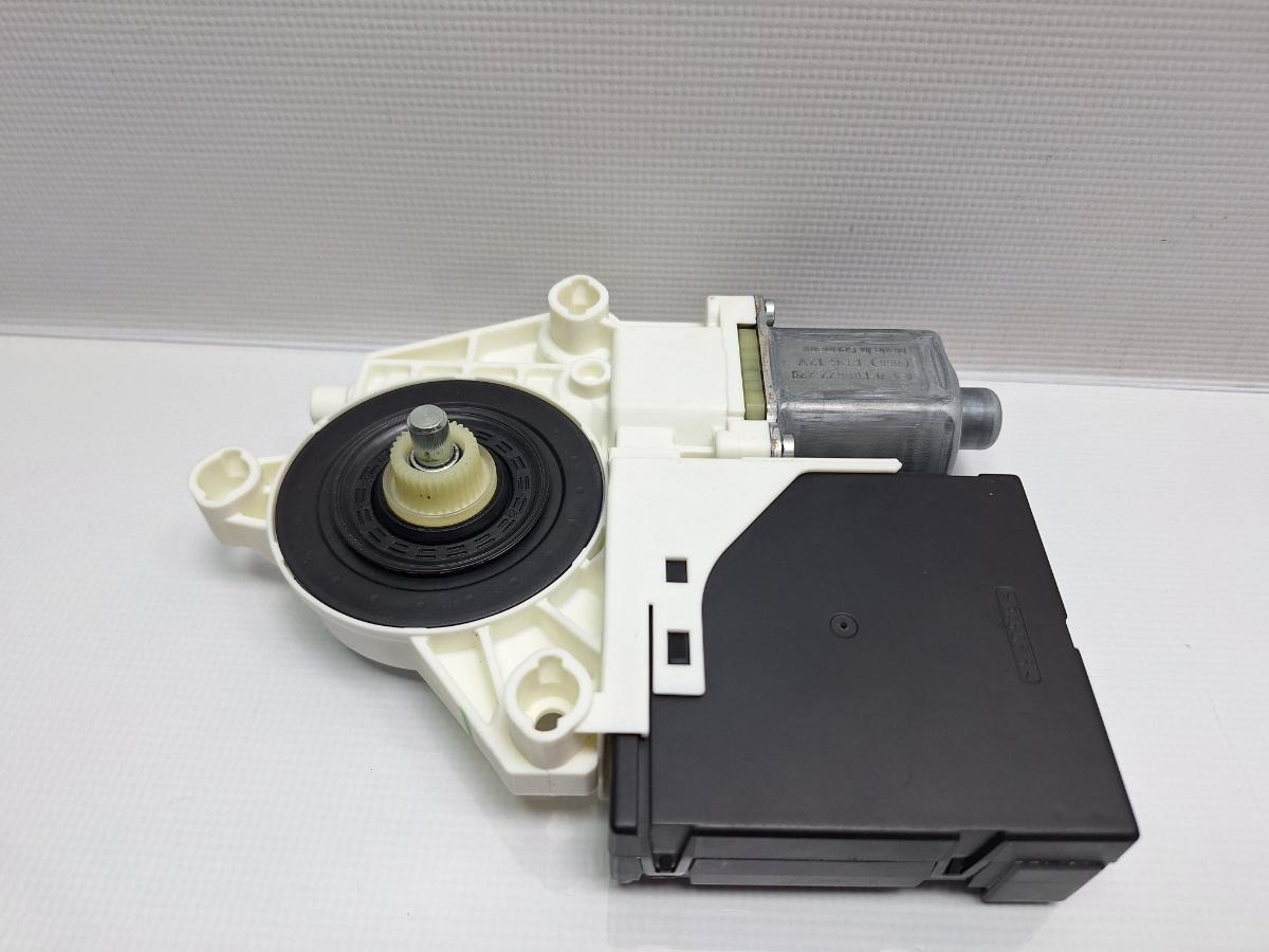 Modul usa VOLKSWAGEN JETTA IV 162, 163, AV3, AV2 2012 1.6 TDI CAYC 77KW|105HP 2012
