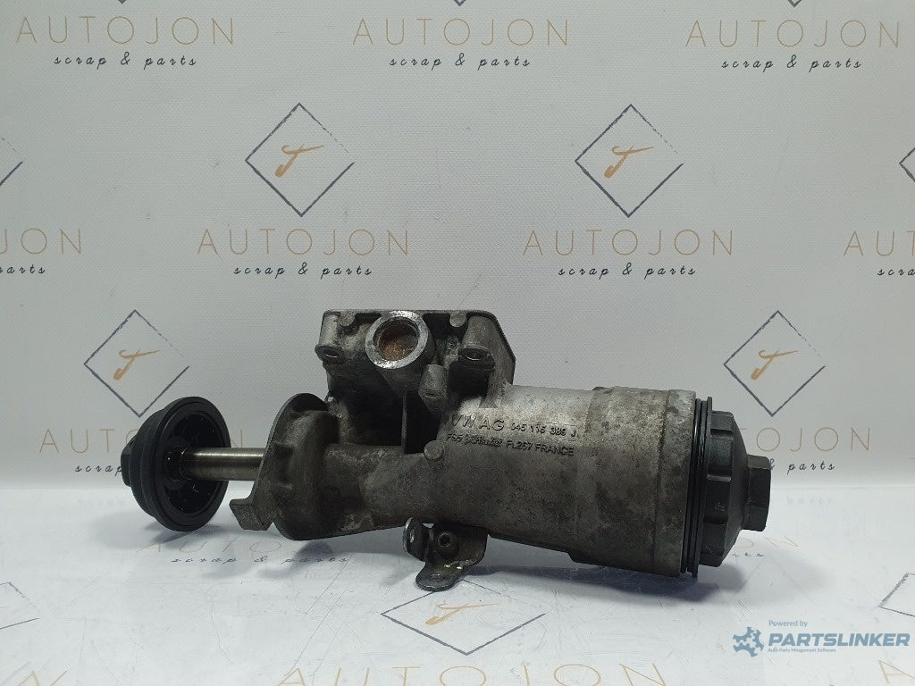 Carcasa filtru ulei AUDI A4 IV 8K2, B8 2007 - 2015 TDI CAGA, CJCA, CMEA, CMFA VAG 045115389J