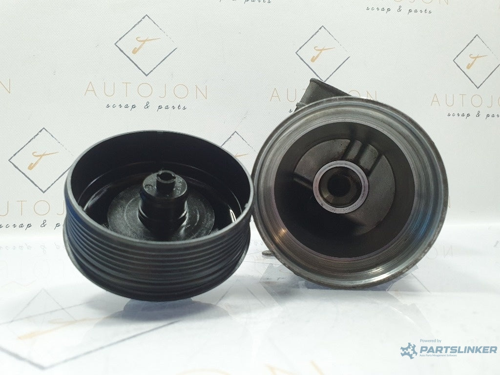 Carcasa filtru ulei AUDI A4 IV 8K2, B8 2007 - 2015 TDI CAGA, CJCA, CMEA, CMFA VAG 045115389J