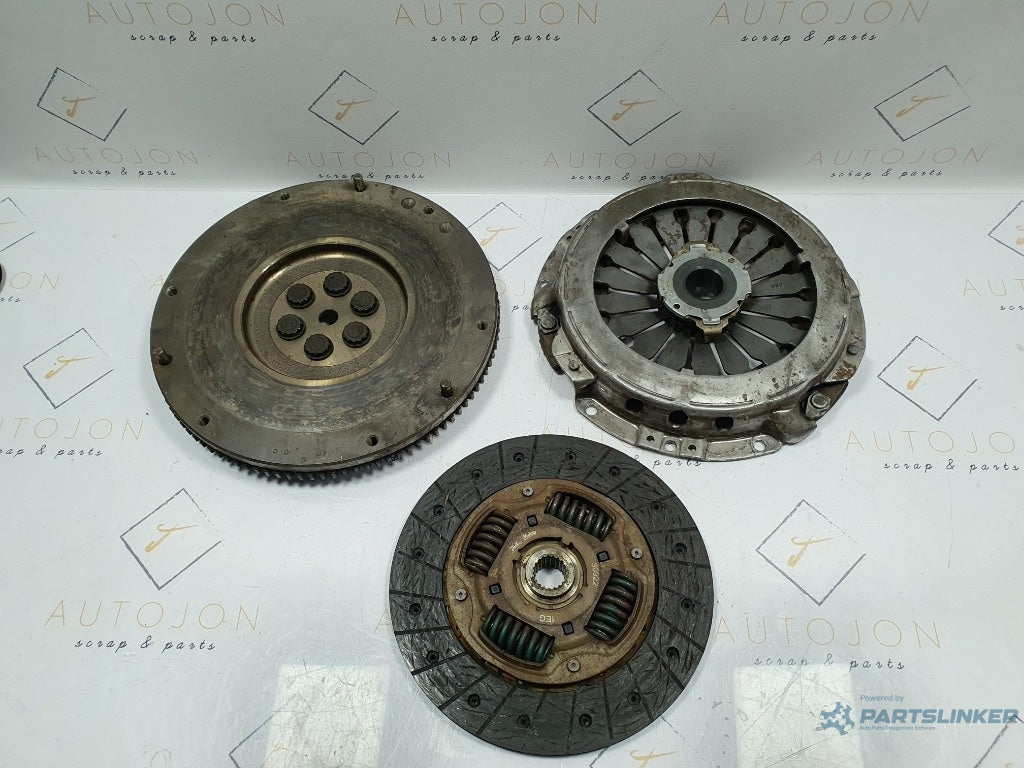 Kit ambreiaj complet  HYUNDAI COUPE RD 1996 - 2002 1.6 16V G4GR HDC67