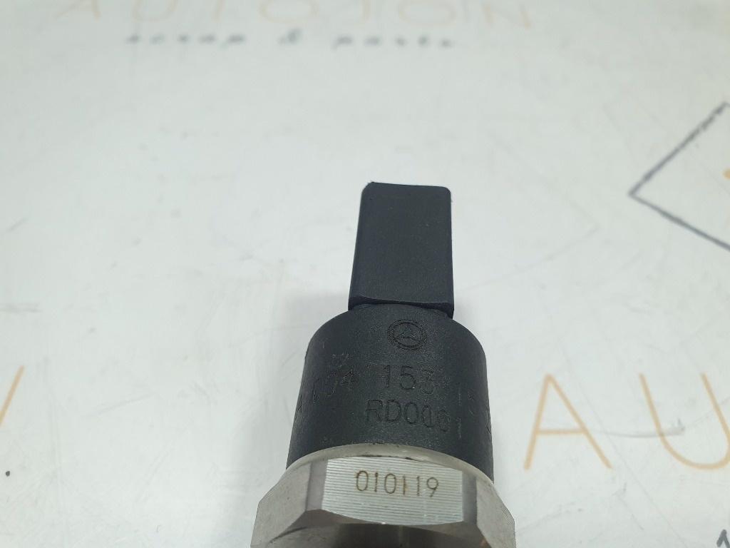 Senzor presiune combustibil MERCEDES-BENZ VITO / MIXTO Box W639 2003 - >2.2 109 CDI OM 646.983 A0041531528 /  0281002239
